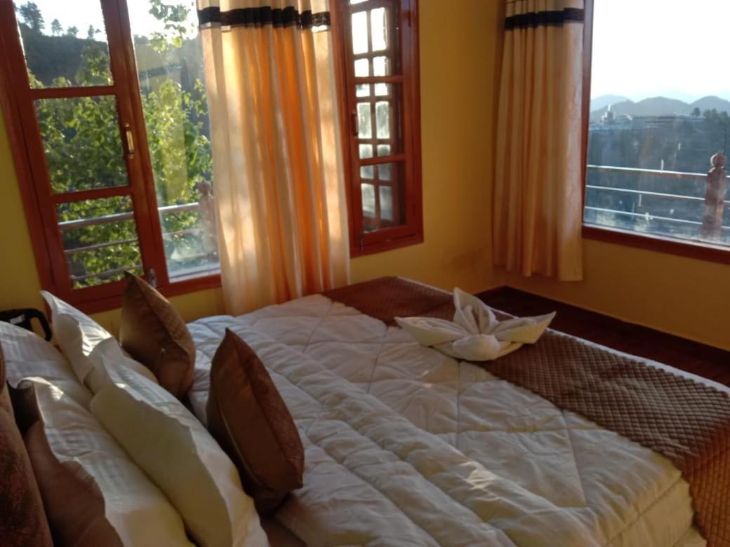 Floret Sojourn Hotel Shimla Exterior foto