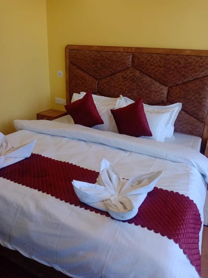 Floret Sojourn Hotel Shimla Exterior foto