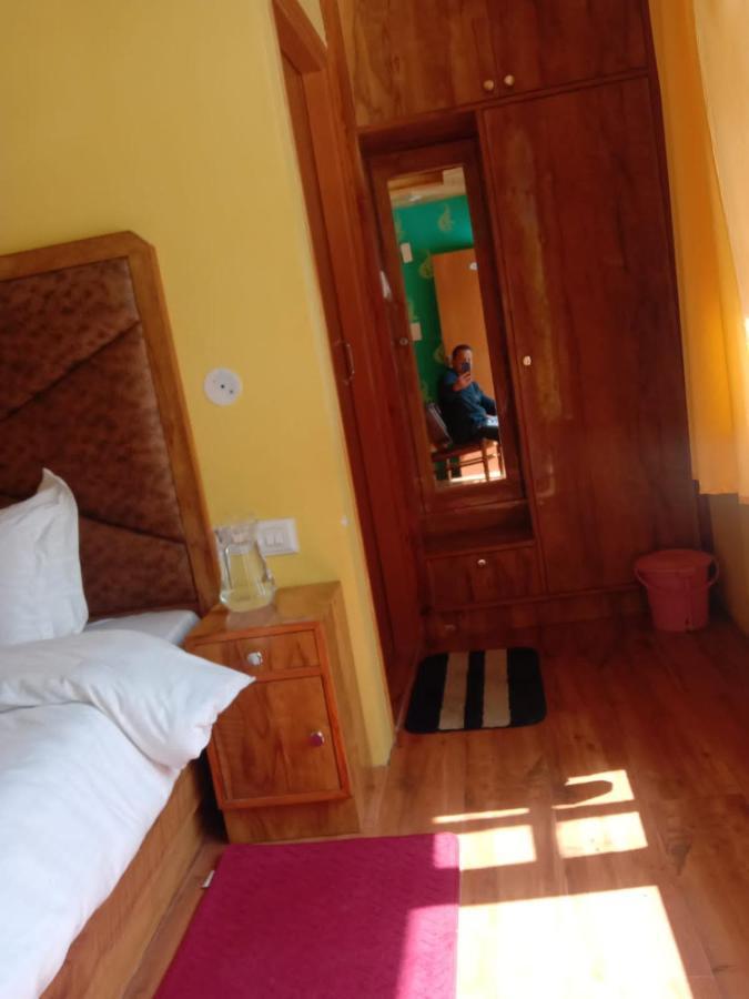 Floret Sojourn Hotel Shimla Exterior foto