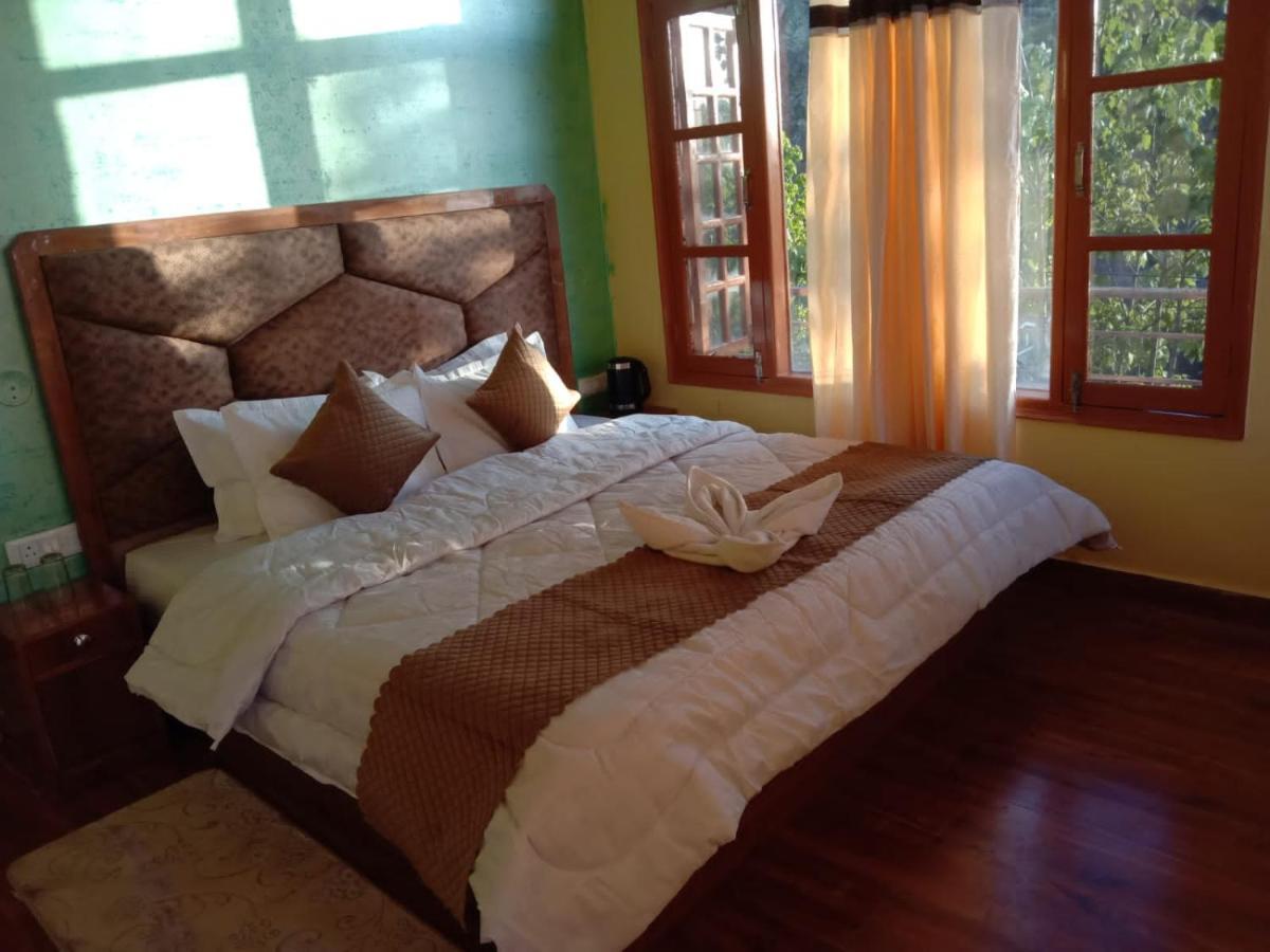 Floret Sojourn Hotel Shimla Exterior foto