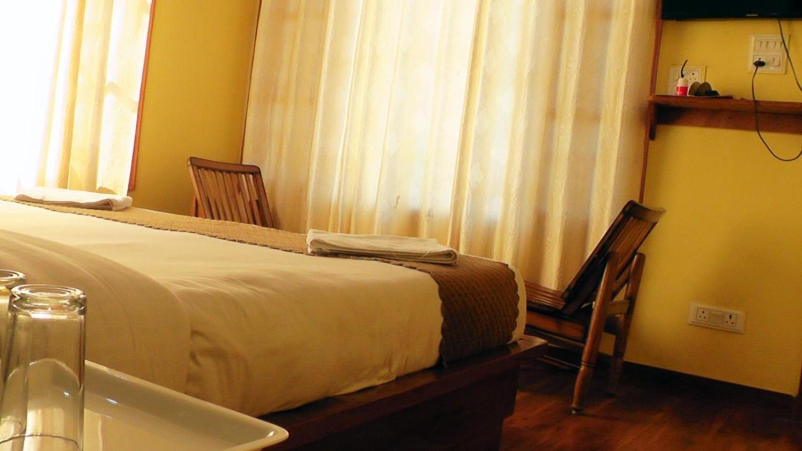 Floret Sojourn Hotel Shimla Exterior foto